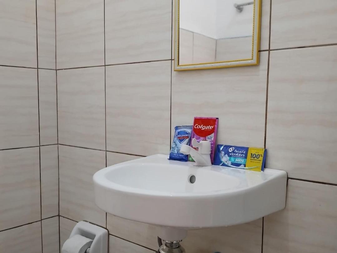 Francis Home Stay Port Barton Bonifacio Street Сан Висенте Екстериор снимка